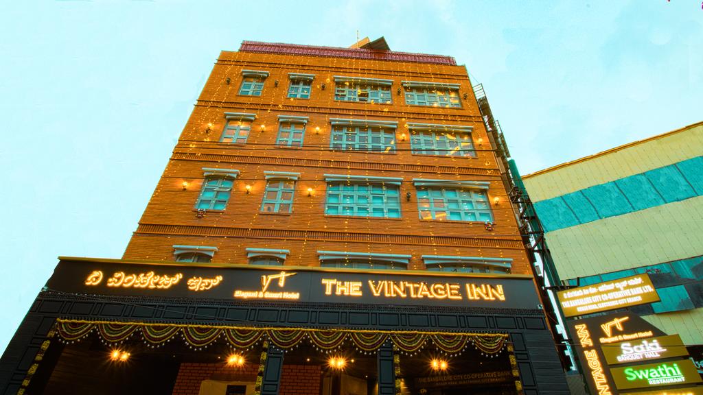 Khách sạn Vintage Inn
