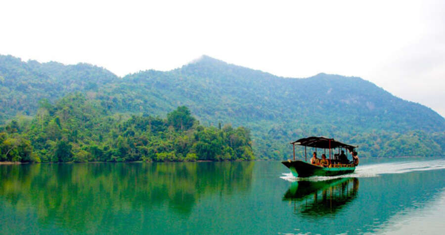 Vietnam Breathtaking Nature and Culture. Ba Be national park