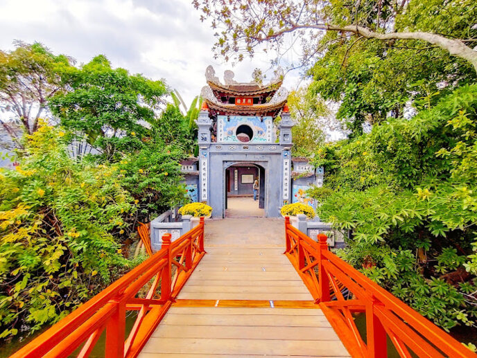 Ngoc Son Temple - Hanoi