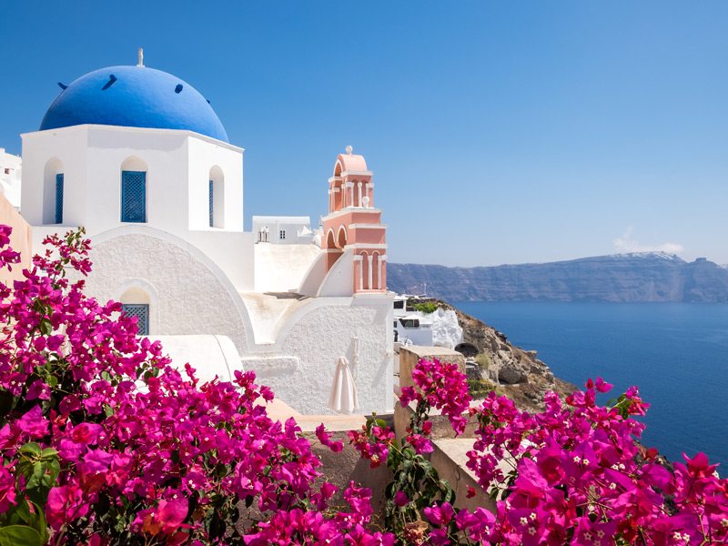 Hi Lạp nổi tiếng với lối kiến trúc trắng - xanh