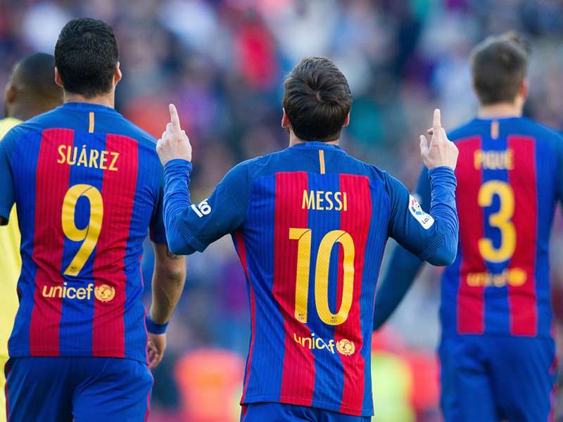 Barcelona là nơi có đội bóng mang danh cầu thủ Messi thần thánh
