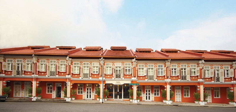 Naumi Liora Hotel mang nét kiến trúc lịch sử đậm nét cổ điển