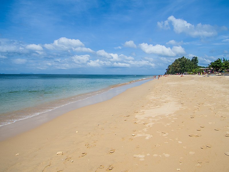 Hòn đảo Koh Lanta nằm ngay gần biên giới Malaysia