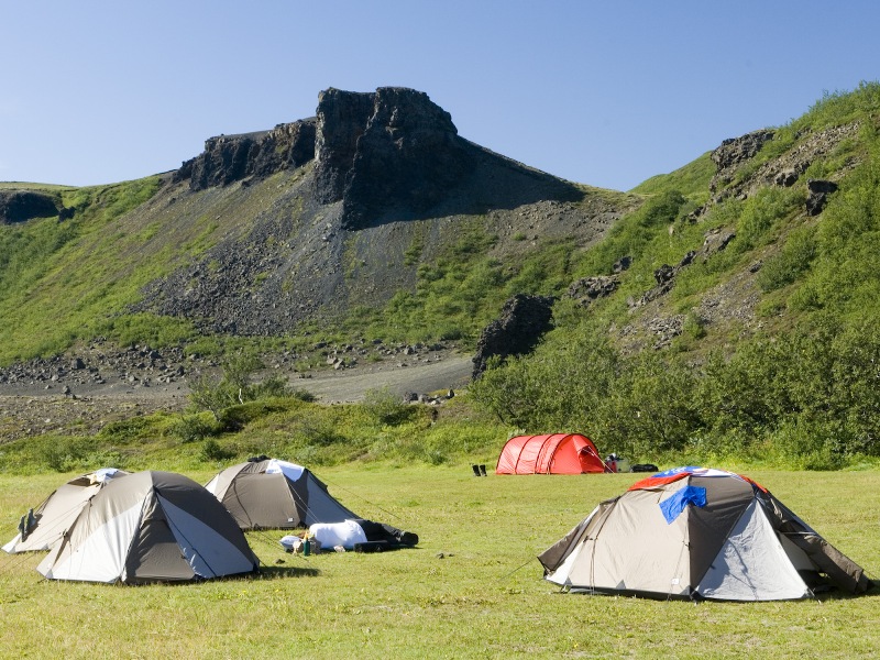 Cắm trại ở Reykjavik không hề tốn kém, nhất là khi so sánh với các loại hình lưu trú khác