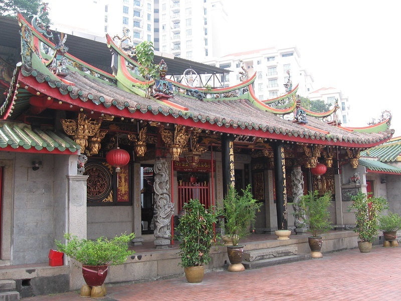 Ghé thăm chùa Hong San See thanh tịnh với thiết kế tinh tế trong từng đường nét