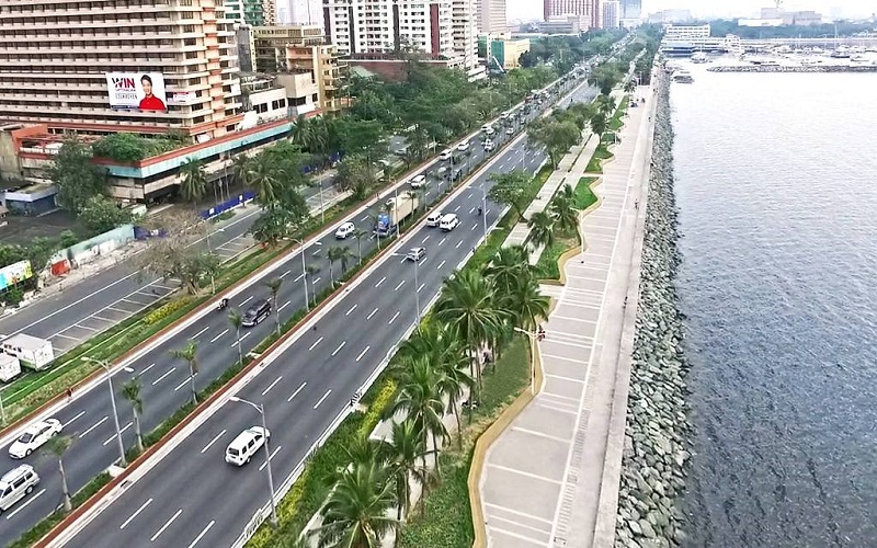 Di chuyển dễ dàng để tham quan Đại lộ Roxas, Manila, Philippines