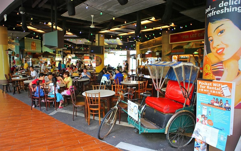 Khu phố ẩm thực Singapore Food Treats với những món ngon đường phố nức tiếng