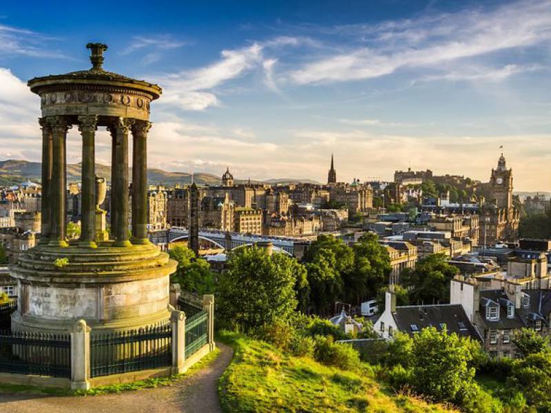 Thủ đô của Scotland đã được hình thành từ hàng trăm năm trước 
