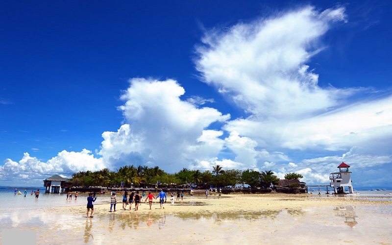 Thiên đường lộng gió tại đảo Nalusuan, Cebu