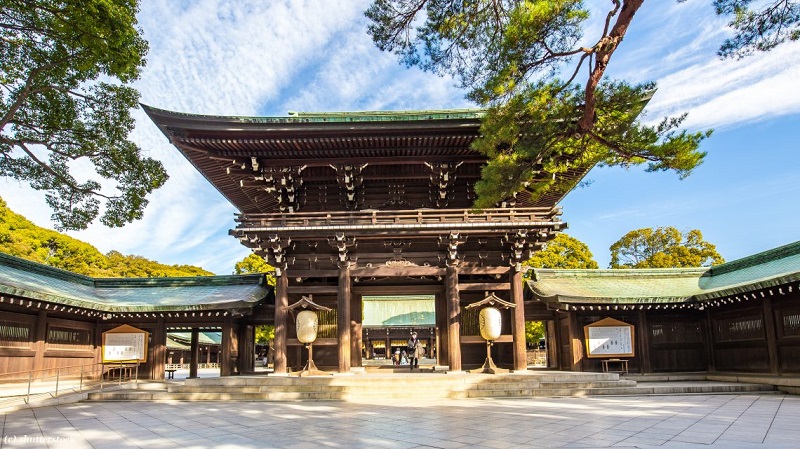 Đền Meiji Jingu (Đền thờ Thiên Hoàng Minh Trị)