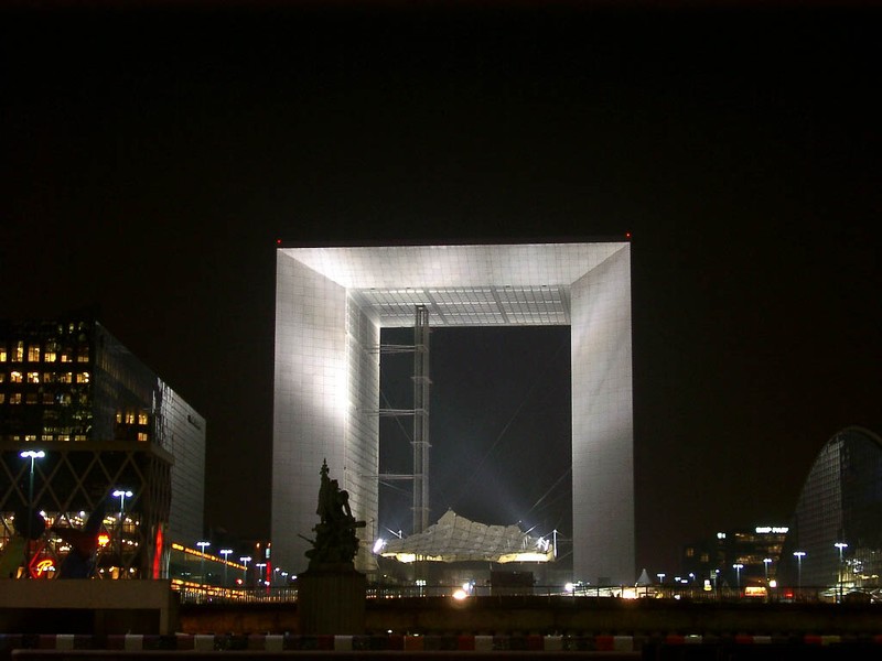 La Grande Arche de la Défense - Khải Hoàn Môn bằng đồng