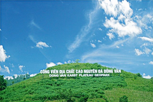 Công viên địa chất cao nguyên đá Đồng Văn