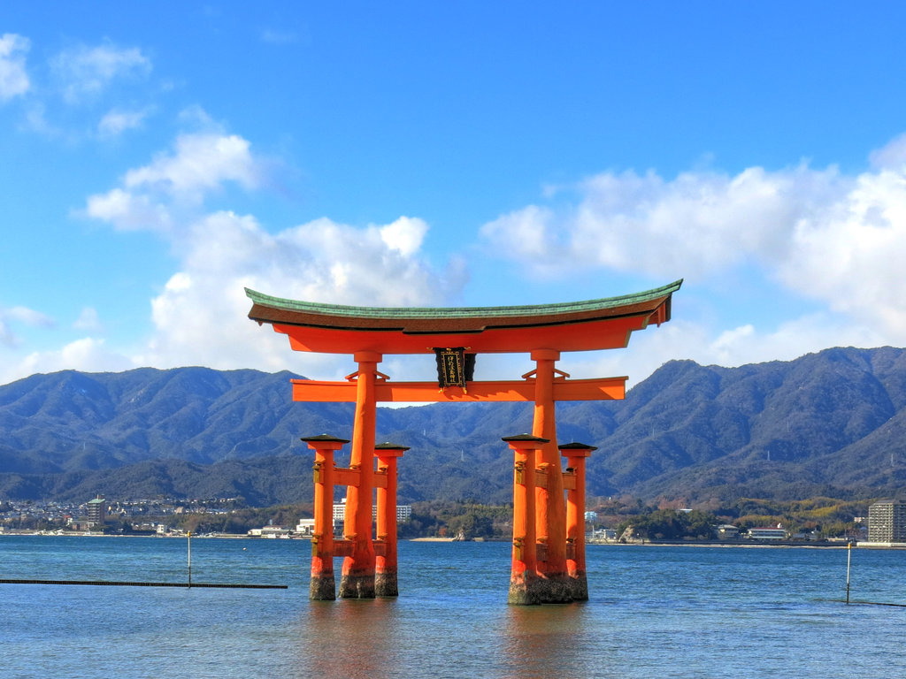 Đền thần xã Itsukushima