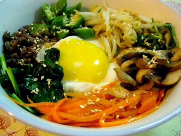 Bimbimbap – Cơm trộn