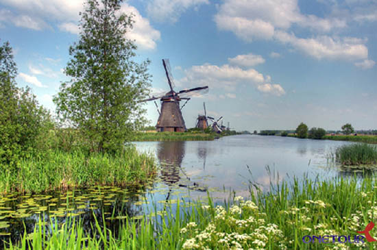 Thăm làng cối xay gió tại Hà Lan- Làng Kinderdijk